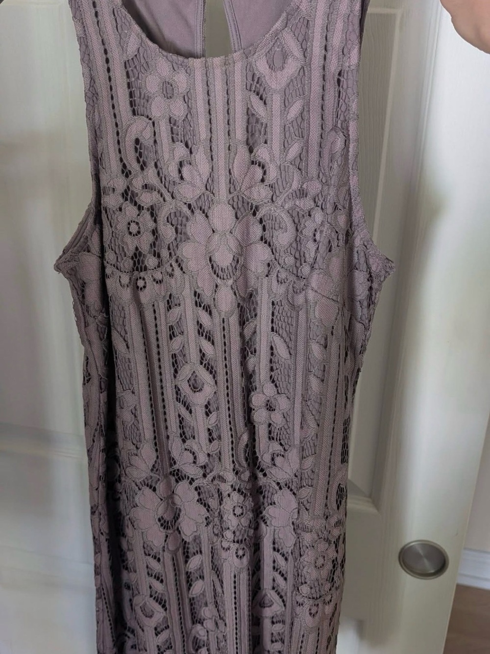 Speechless Women’s Lace Scallop Hem Shift Dress Dusty Rose Dark Mauve SZ M